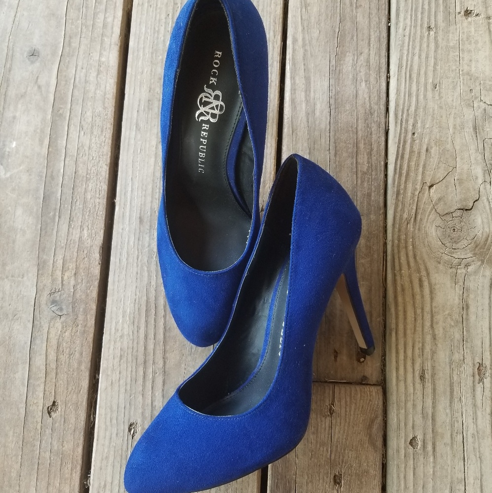 Rock & Republic Cobalt Pumps